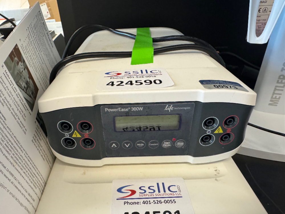 Image of Life Technologies PowerEase 300W Electrophoresis Power Supply